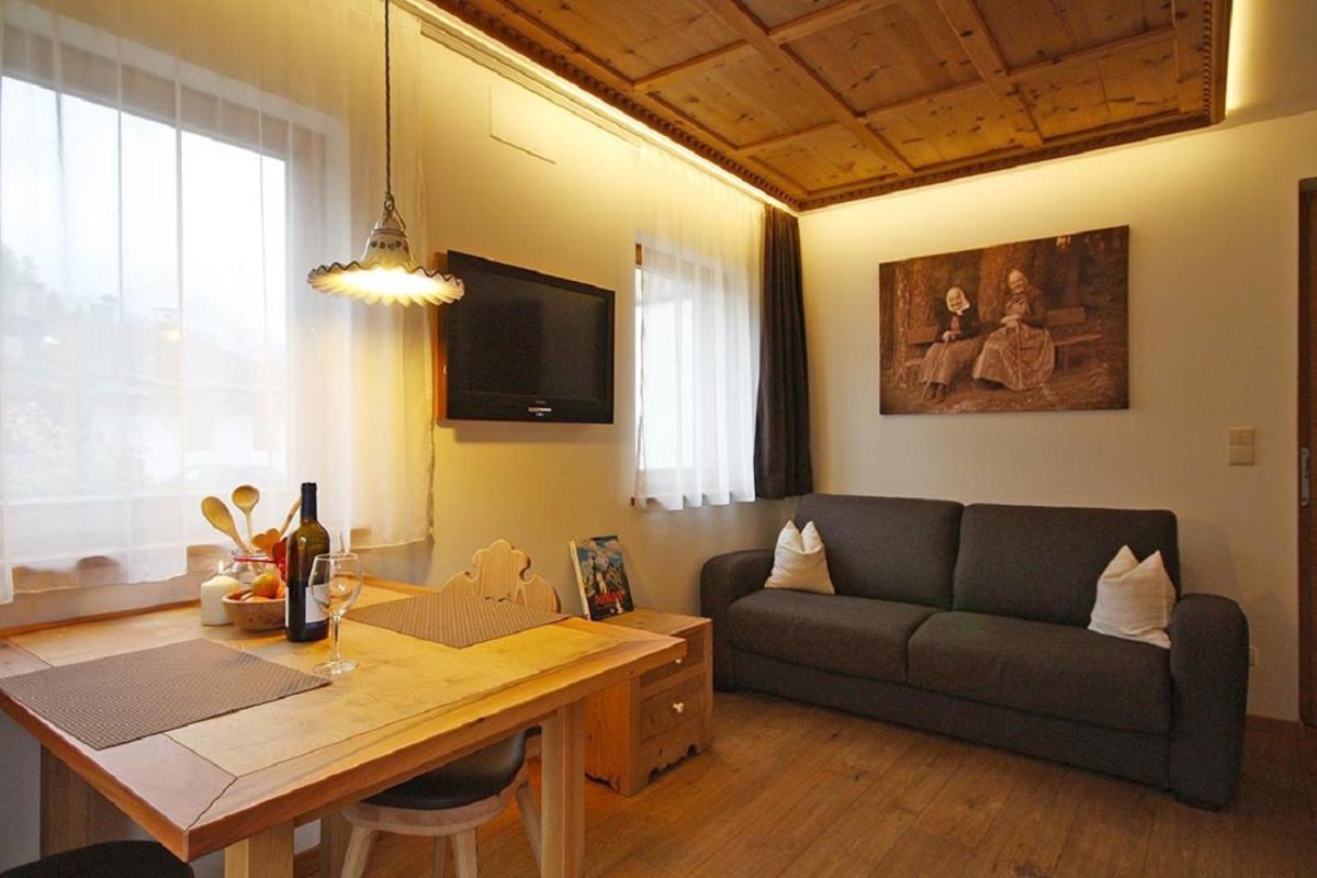 Appartement Pichler Dobbiaco Exterior foto
